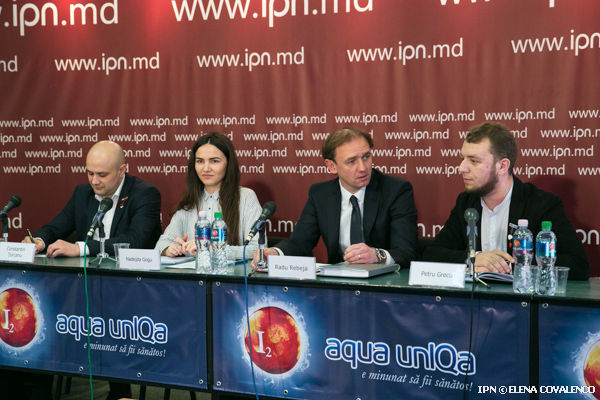 Tinerii, să ia parte la un sondaj ce pune în evidență necesitățile