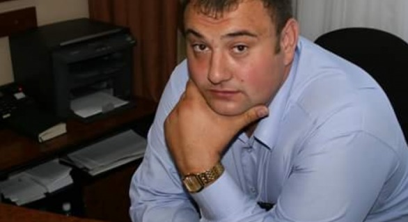 Sergiu Cebotari susţine că a fost reţinut în timp ce se îndrepta spre Parlament.