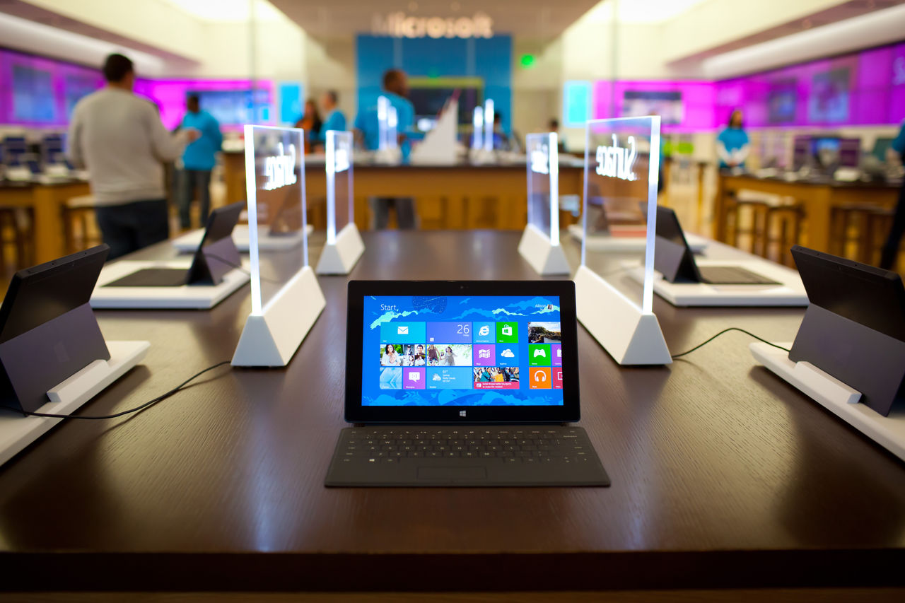 Microsoft внимательно следит за развитием сегмента "хромбуков" и считает их серьезной угрозой