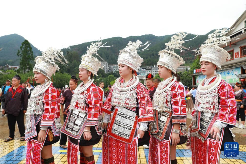 Фестиваль в честь богини красоты провели в Китае.