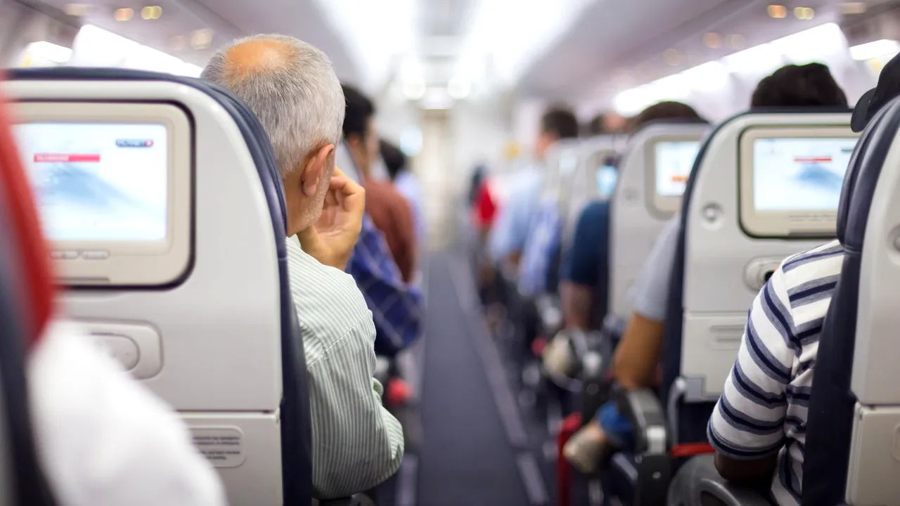 Пассажир умер на борту рейса из Молдовы в Израиль.