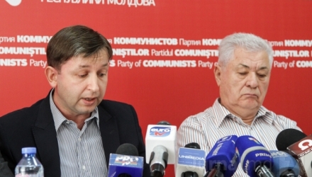 Opoziţia comunistă acuză guvernanţii de delapidarea BEM.