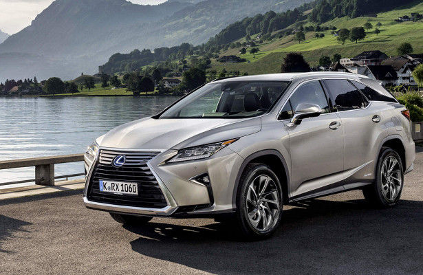 Lexus представит трехрядный внедорожник.