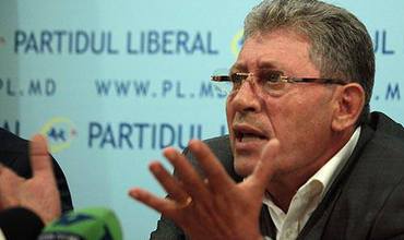 Liberalii s-au arătat deranjați de momentul ales de vicepremierul rus Dmitri Rogozin și Patriarhul Kiril pentru vizita în Republica Moldova.