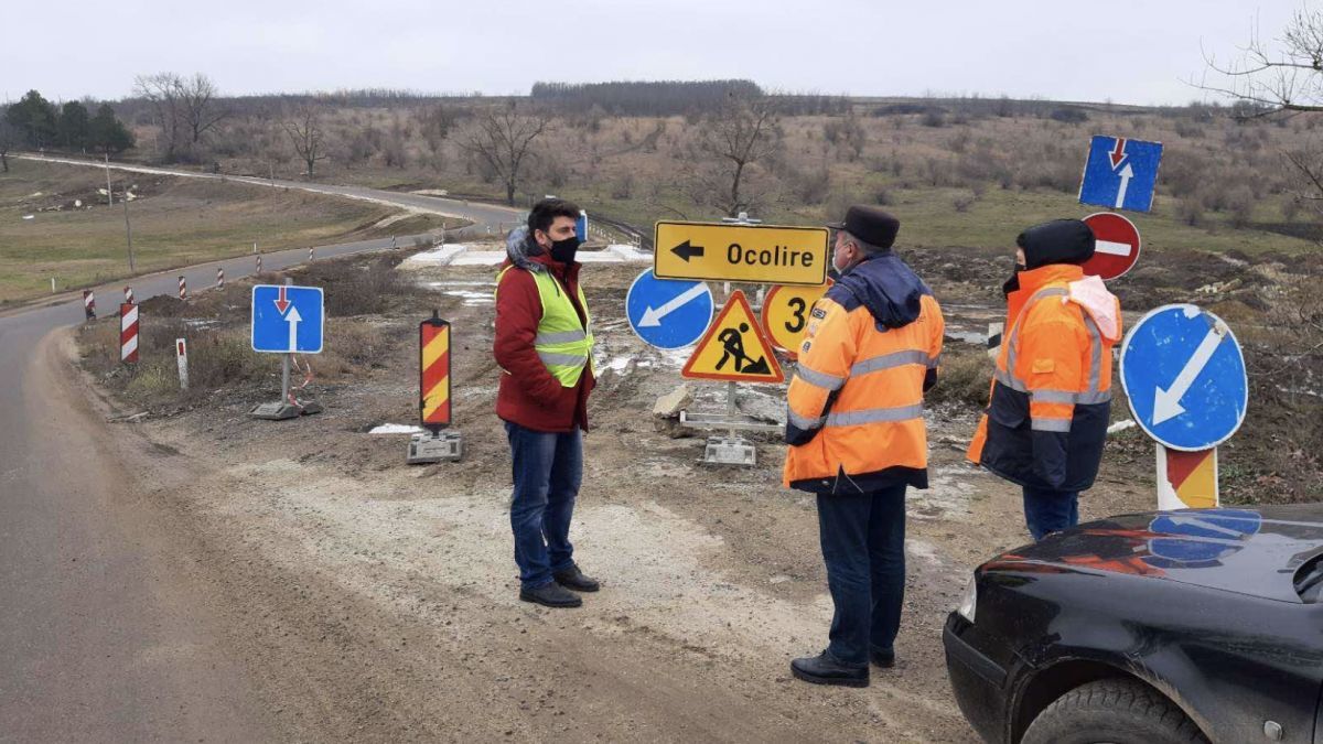 Ремонт трассы R16, несмотря на холода, продолжится .