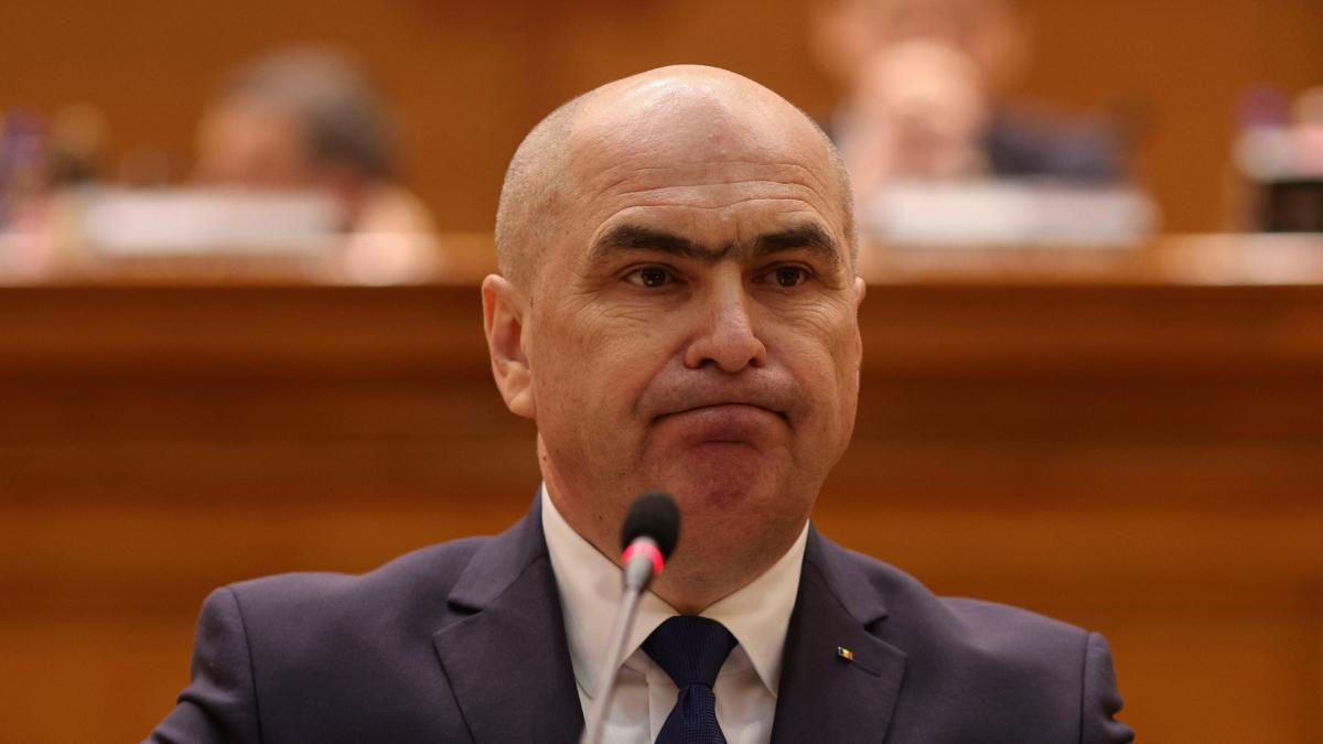 Партия премьера Румынии уходит в оппозицию после вотума недоверия правительству.