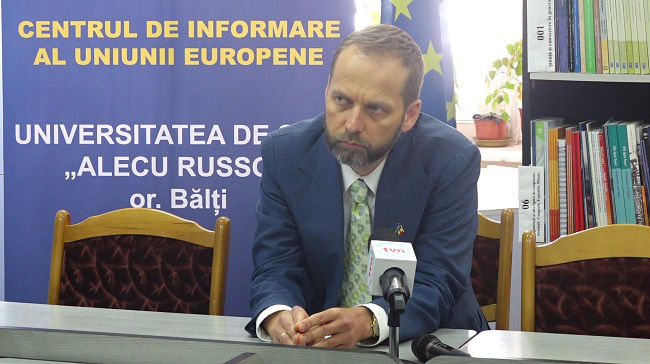 Посол Европейского союза в Республике Молдова Янис Мажейкс.