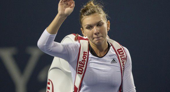 Simona Halep părăseşte Australian Open în turul întâi după ce a atins faza sferturilor de finală la ediţiile din 2014 şi 2015.