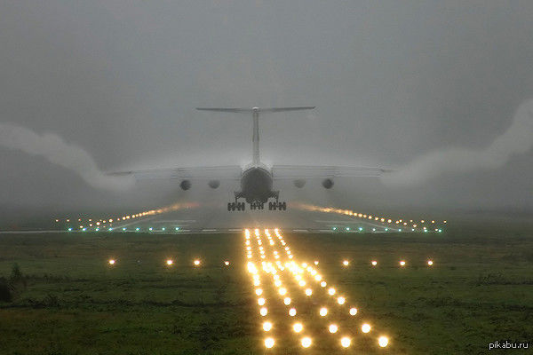 Trei curse de avion au fost anulate astăzi, iar alte patru întârzie din cauza din cauza ceţii de pe Aeroportul Internaţional Chişinău.
