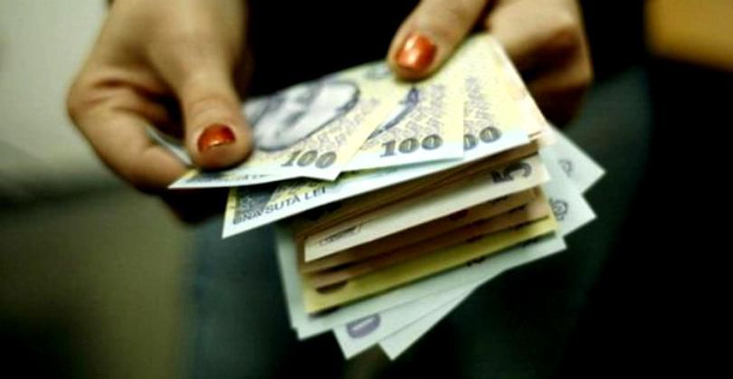 В Румынии средняя чистая заработная плата в январе ниже, чем в декабре.