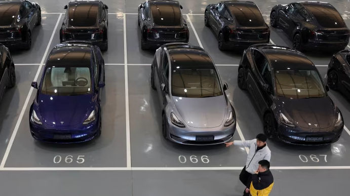 Tesla судится с ЕС из-за тарифов на электромобили из Китая.