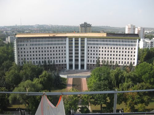 Secretariatul Parlamentului Republicii Moldova anunţă concurs pentru selectarea candidaţilor.