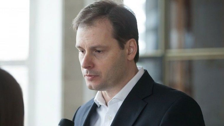 Кирилл Лучинский остается под домашним арестом.