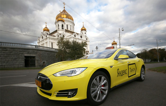 ​В Киеве запустился сервис "Яндекс.Такси".