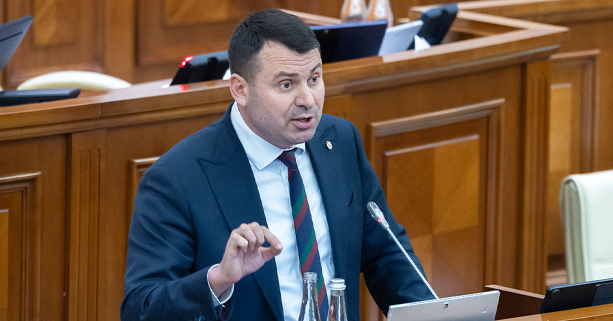 Costiuc insistă că el și poliția vorbesc despre doi cetățeni ucraineni decedați diferiți.