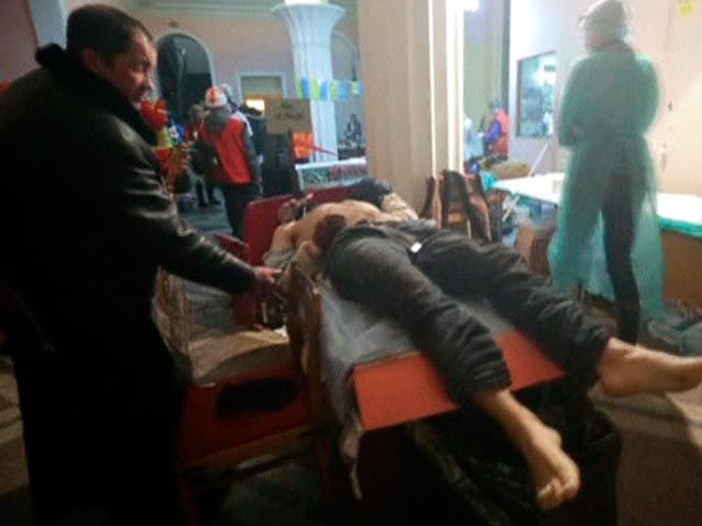 Прокуратура Киева объявила, что трое протестующих и милиционер в Киеве не могли быть убиты служащими внутренних войск или полицейскими. Фото: Reuters