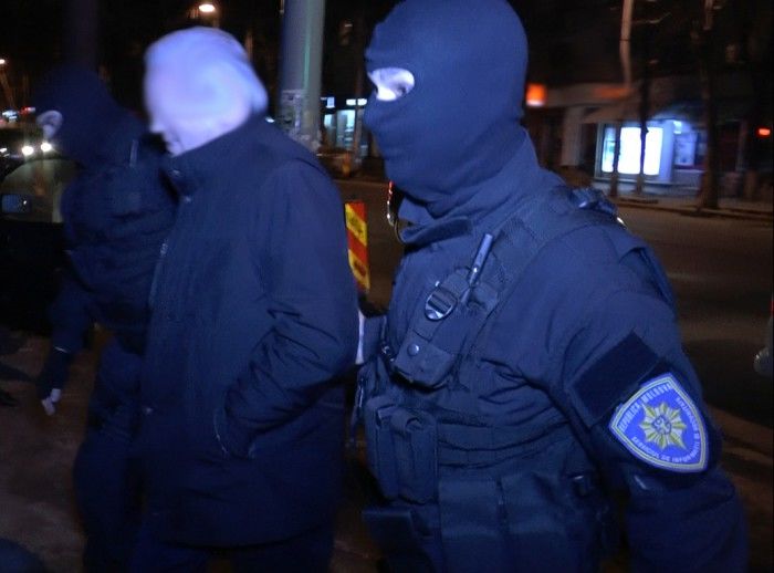 Болбочану был сопровожден в больницу сотрудниками Прокуратуры.