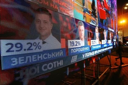 Бортник предложил организовать продажу билетов на дебаты Зеленского и Порошенко.