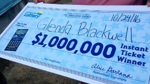 В США женщина выиграла $1 млн, пытаясь доказать мужу вред лотерей.