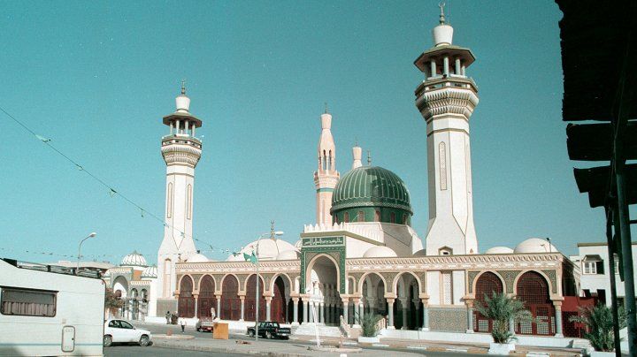 Atentat într-o moschee din Libia. Peste 150 de persoane au suferit