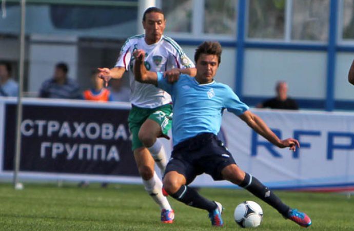 Епуряну был признан 4 раза лучшим футболистом Молдовы, в 2007, 2009, 2010 и 2012 годах.