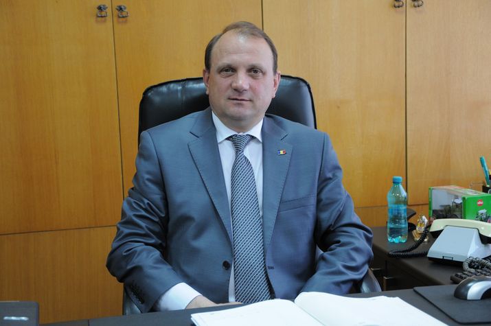 По словам министра, убытки виноделов в текущем году еще не подсчитаны.