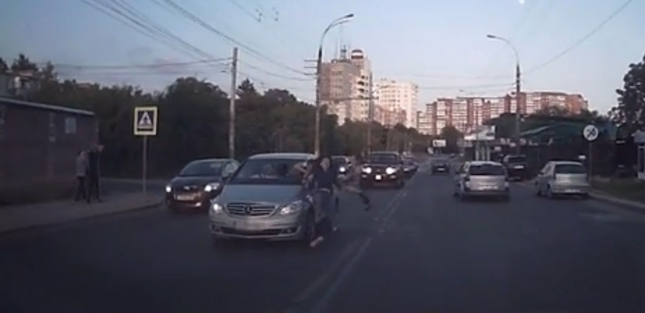 Din fericire, victimele s-au ales cu traumatisme ușoare.