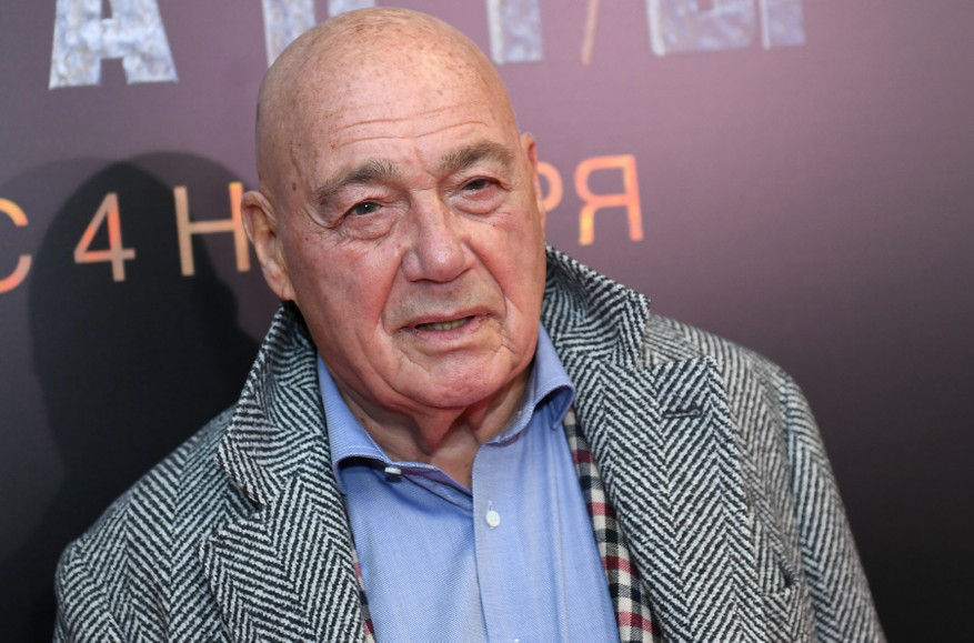 Телеведущий Владимир Познер.
