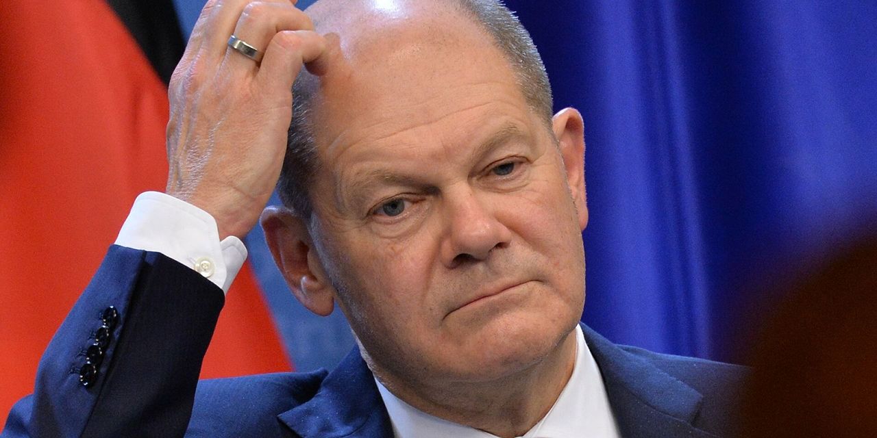 Канцлеру Германии посоветовали распустить НАТО.