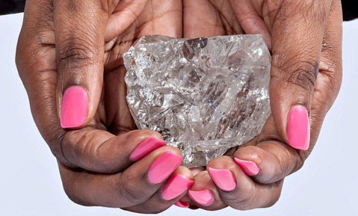 Cel mai mare diamanta din ultimul secol, descoperit în Botswana. Foto: SWNS.com