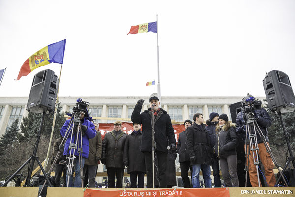 СВНС требует освобождения политических заключенных и недопущения в будущем провокаций.
