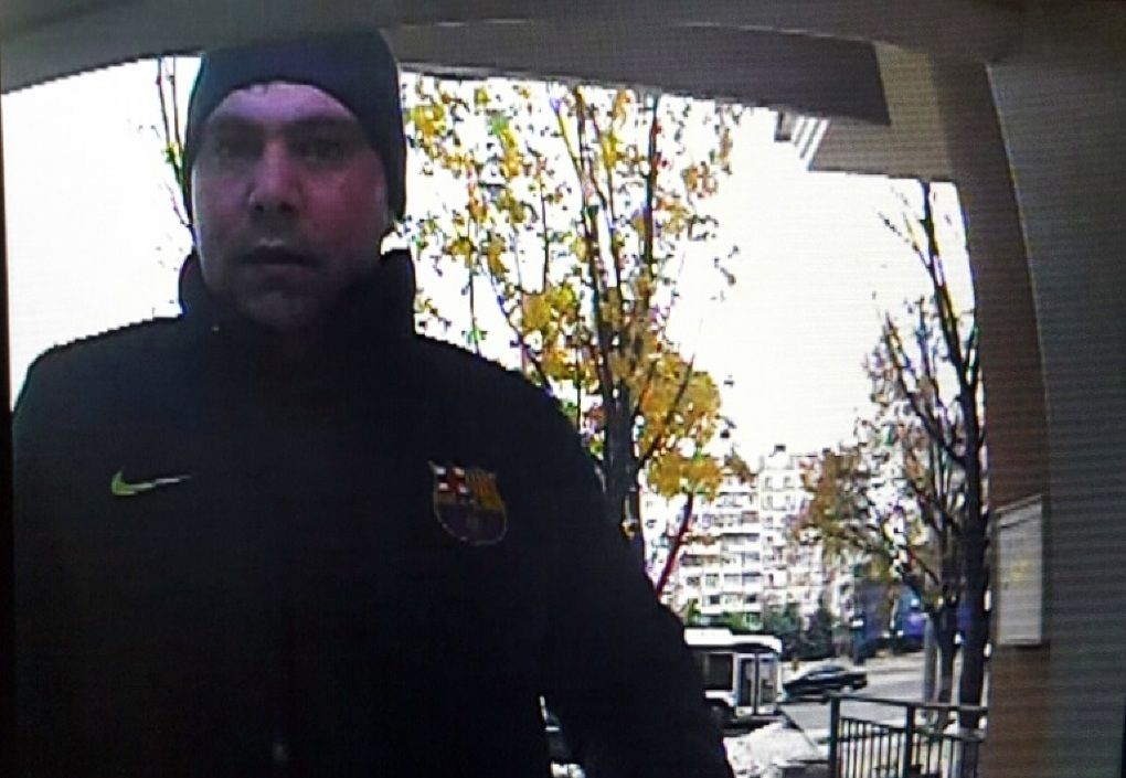 Individ căutat de poliție pentru că a sustras bani de pe un card bancar. Foto: politiacapitalei.md