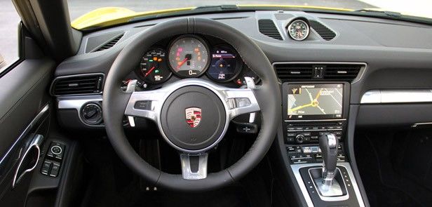 Compania auto Porsche analizează posibilitatea renunţării la motoarele diesel. 