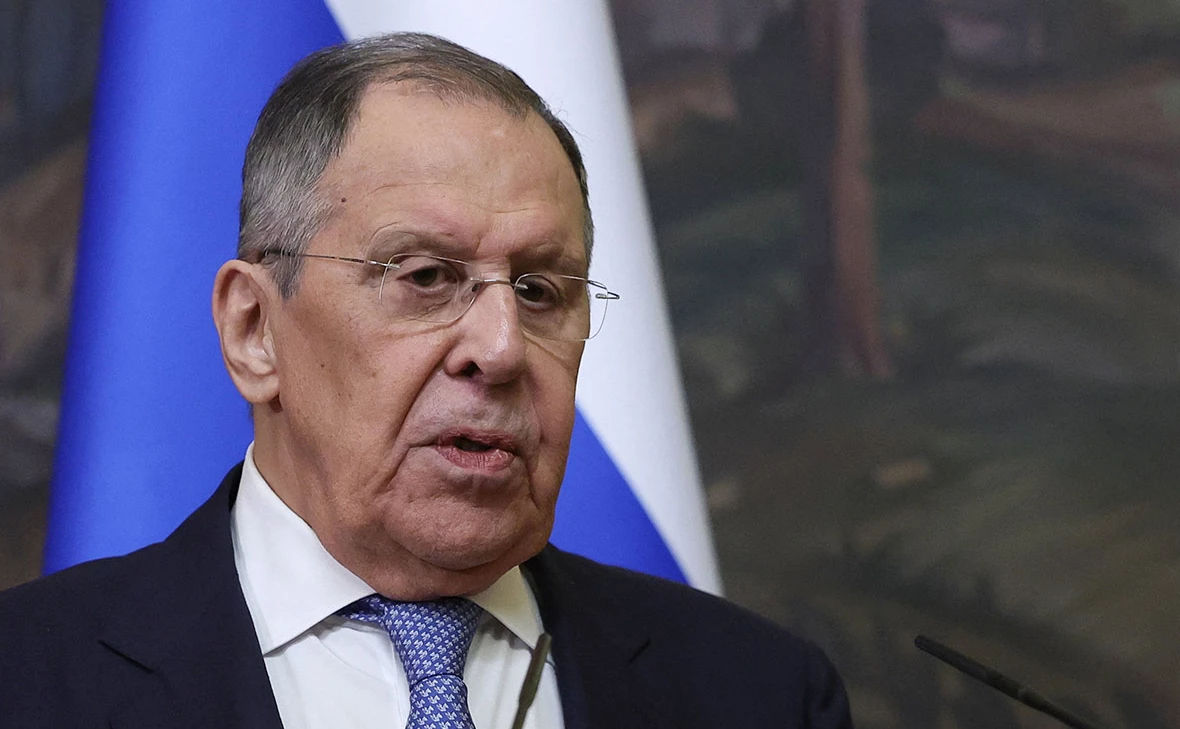 Лавров: Европа хочет заморозить конфликт в Украине для введения войск.