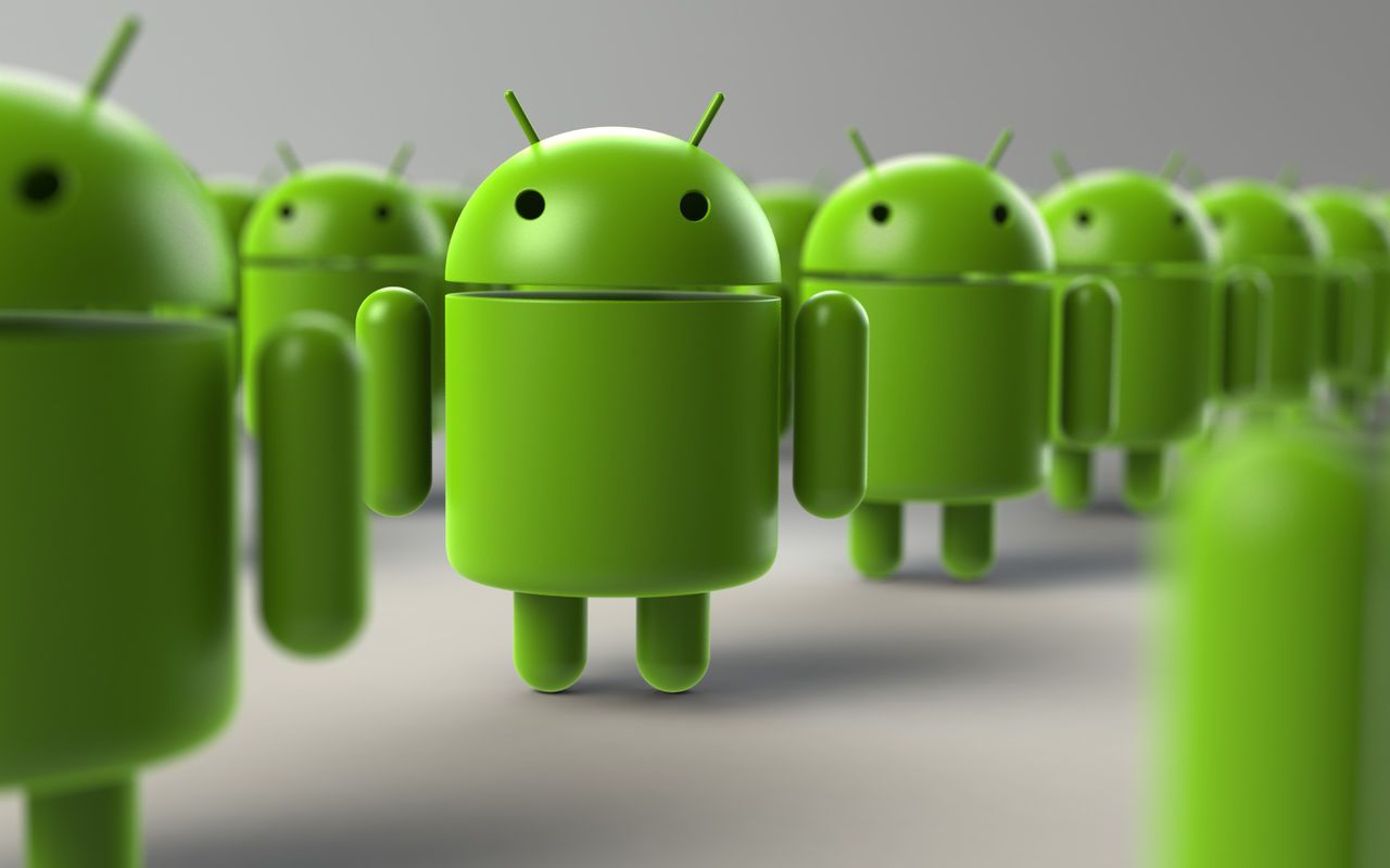 Шпионаж осуществляется благодаря технологии Cell ID. 
