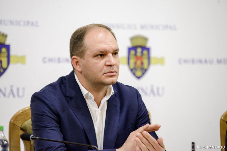 Примар муниципия Кишинева Ион Чебан.