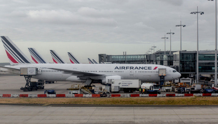 Тело было обнаружено во время техобслуживания Boeing 777, прибывшего из Сан-Паулу. Фото: globallookpress.com