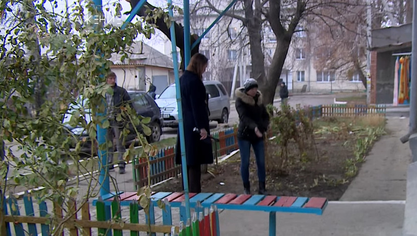 В Рыбнице собака погибла от удара током во время прогулки.