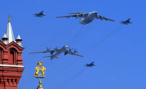 Воздушную часть парада Победы в Москве могут отменить.
