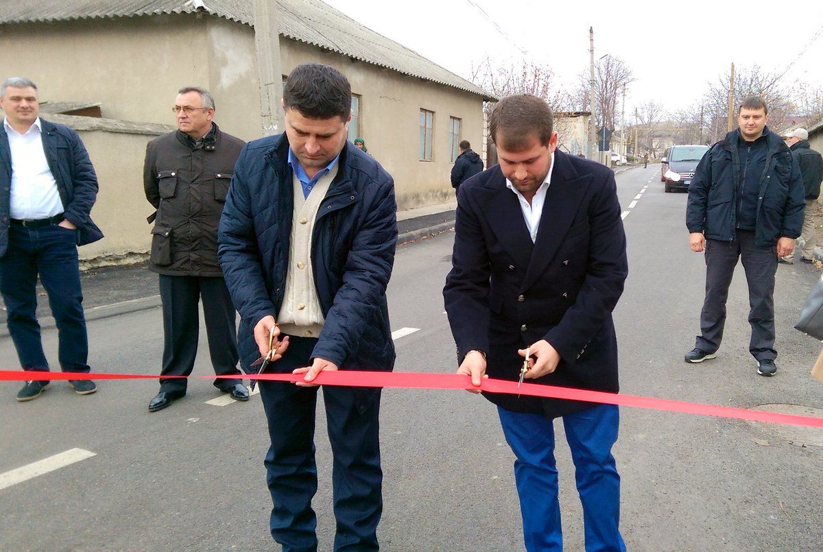 La Orhei au fost dați în exploatare încă 10 000 mp de drumuri şi trotuare.