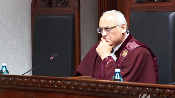 В КС развеяли слухи об отставке Тудора Панцыру.