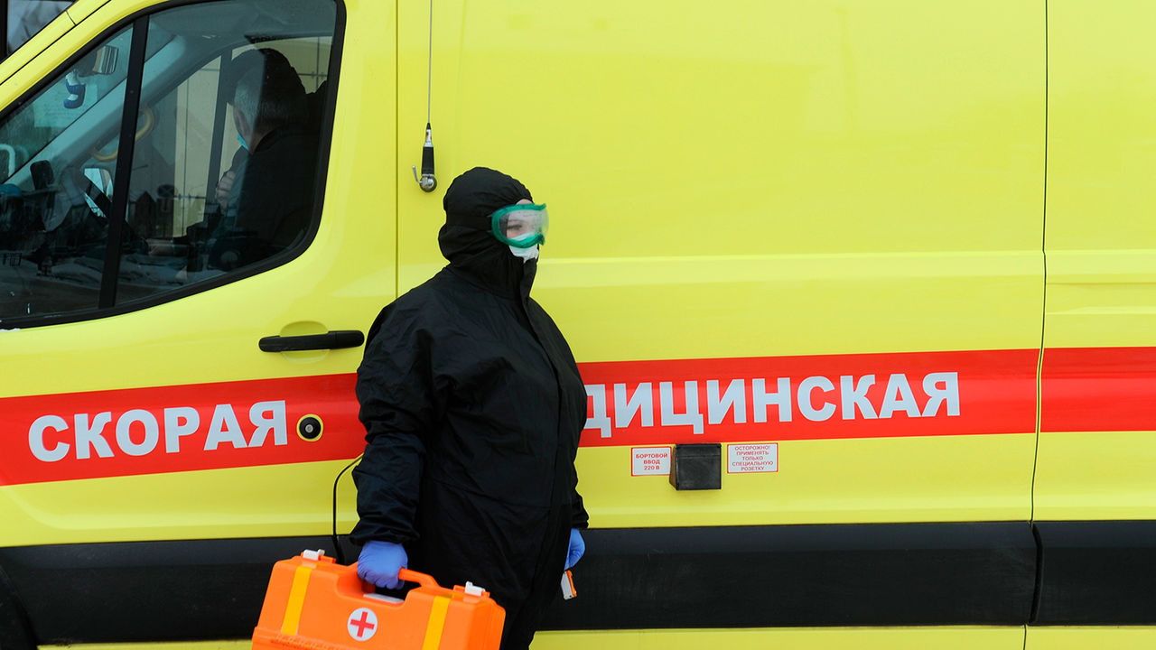 В России за сутки выявили 25 766 случаев коронавируса.