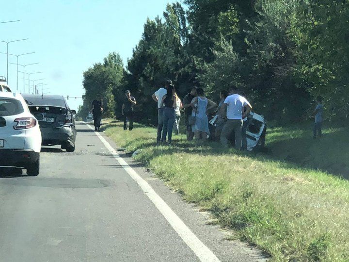 Обстоятельства аварии предстоит выяснить сотрудникам полиции.