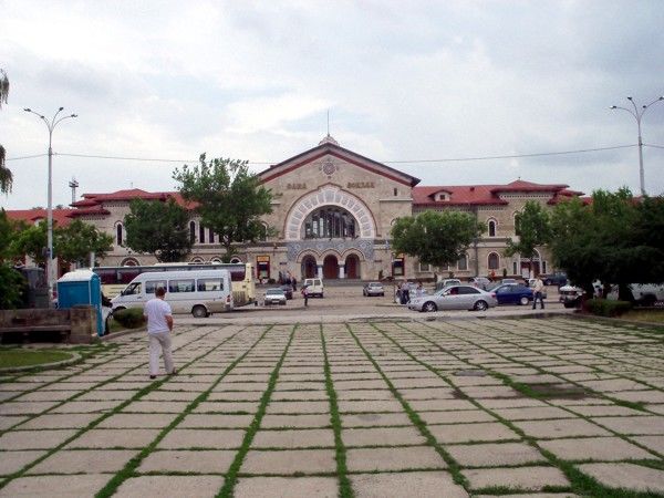 Calea Ferată dă în chirie o clădire din apropierea gării feroviare. Prețul. Foto: bizlaw.md