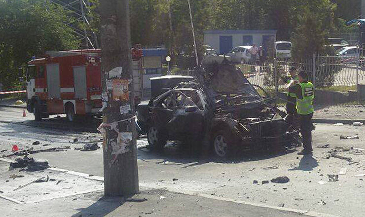 В Соломенском районе Киева произошел взрыв автомобиля.