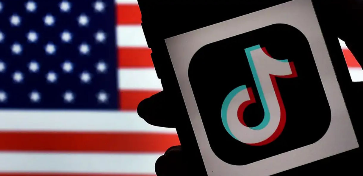 Сенат США одобрил законопроект о запрете либо продаже TikTok.