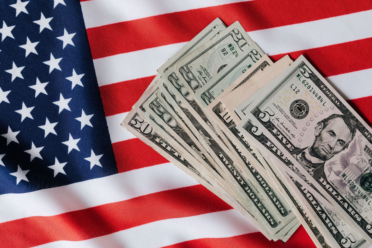 Госдолг США впервые превысил $35 триллионов.