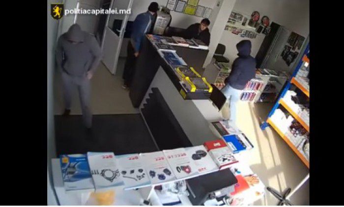 Toate persoanele implicate în actul de vandalism de la Stăucen au fost identificate. Foto: captura politiacapitalei 