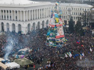 Вече традиционно начнется с молебна с участием представителей разных религиозных конфессий.