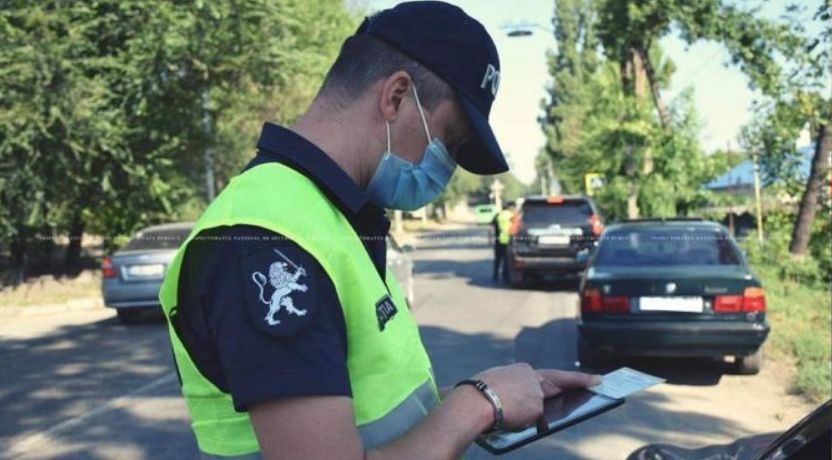 Патрульные инспекторы составили десятки протоколов на водителей.